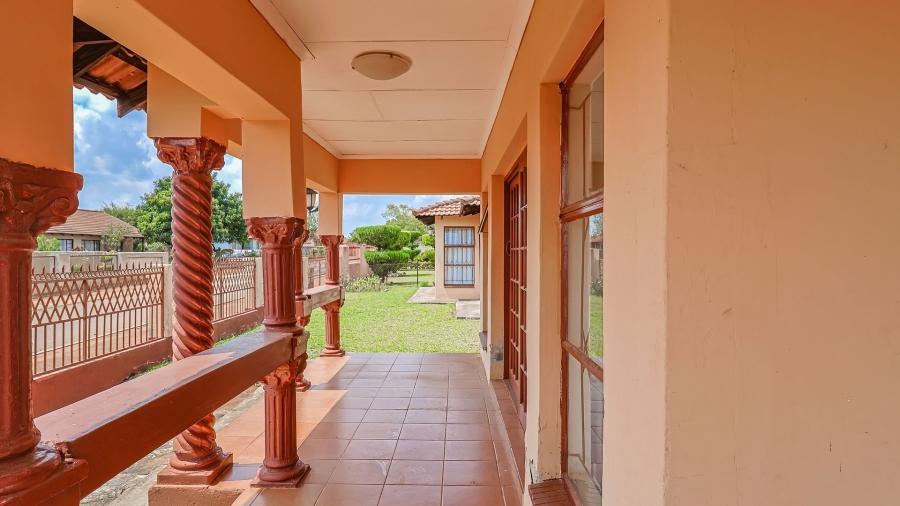 3 Bedroom Property for Sale in Mogwase North West